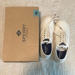 Brand New Sperry Captains CVO White Sneakers